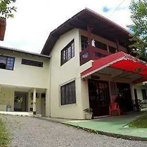 Hotel Medina Surf House, Garopaba